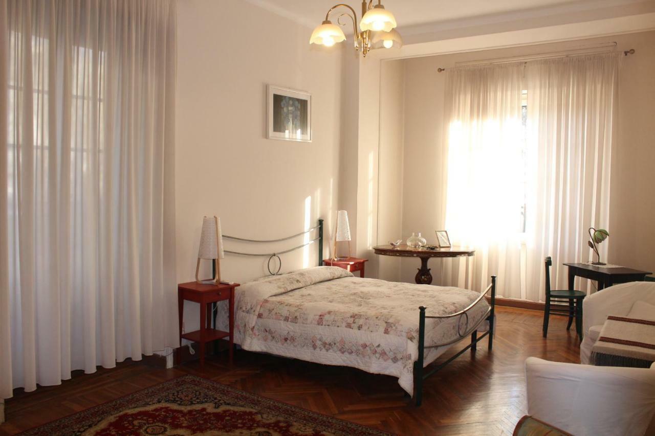 Agnes Roma Bed & Breakfast ภายนอก รูปภาพ